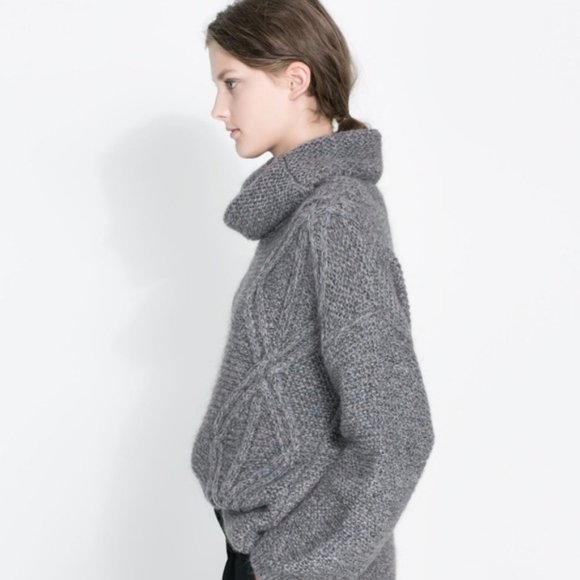 Zara Sweaters - Zara Oversized Chunky Turtleneck Sweater- M